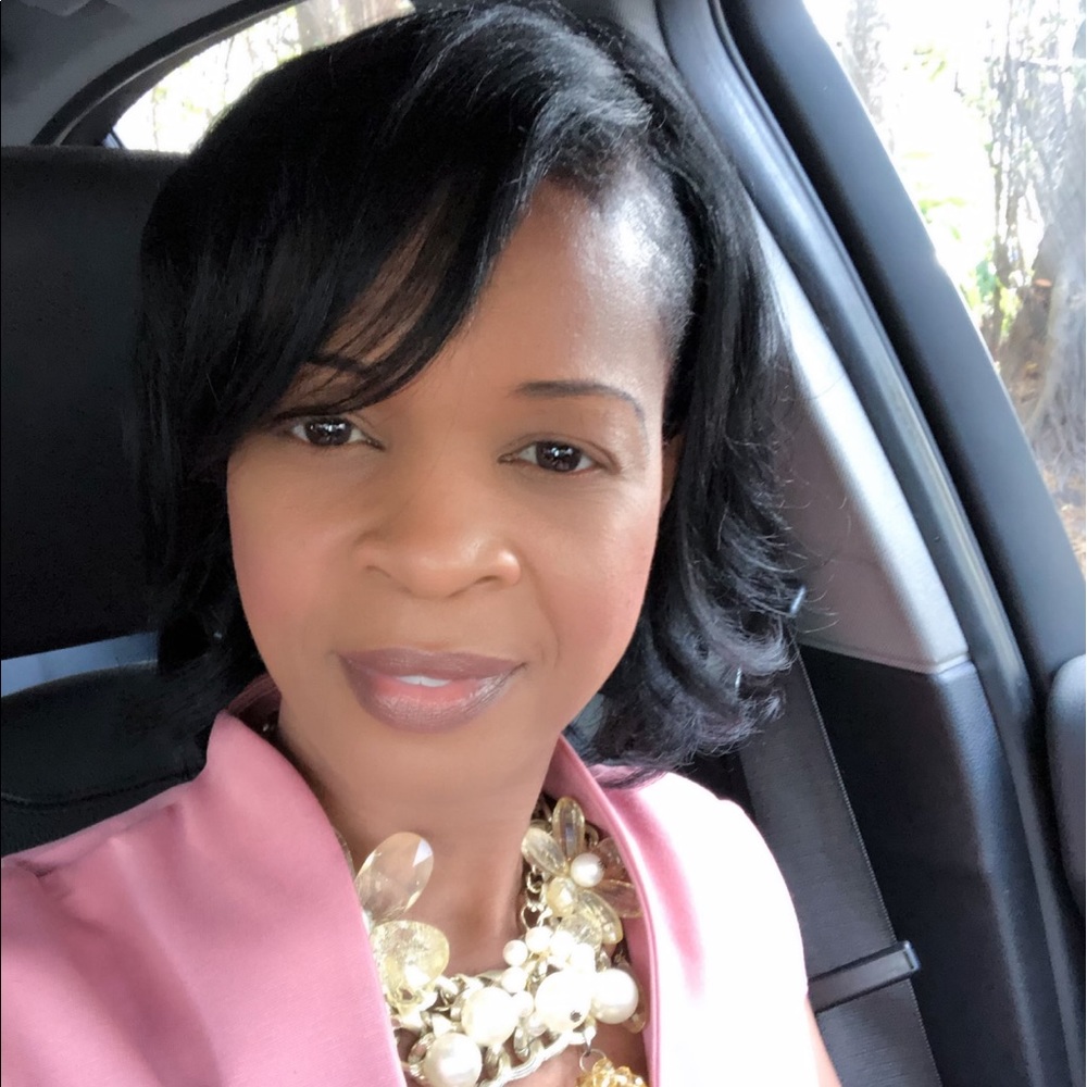 Meet your Posher, Nichole